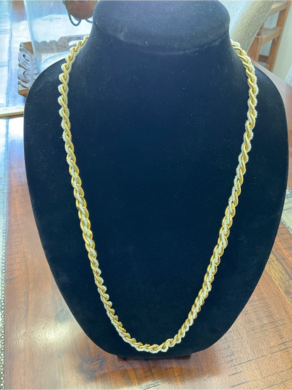 Vintage TRIFARI SIGNED Gold-Tone Twisted Rope Necklace - Women Jewelry